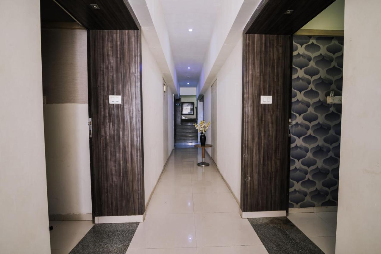 Hotel Monarch Guestline In Midc Rabale, Νάβι Μουμπάι Εξωτερικό φωτογραφία