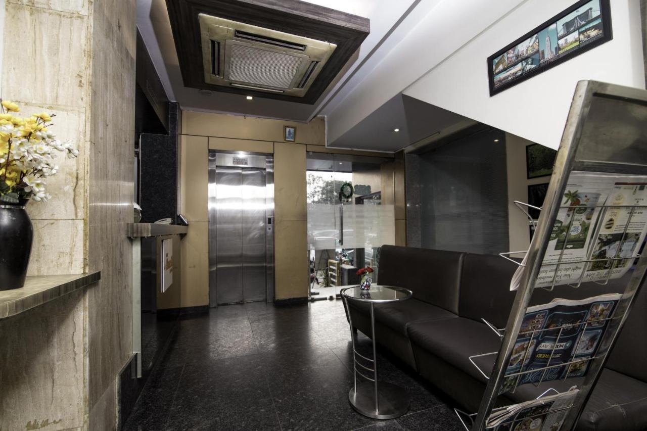 Hotel Monarch Guestline In Midc Rabale, Νάβι Μουμπάι Εξωτερικό φωτογραφία