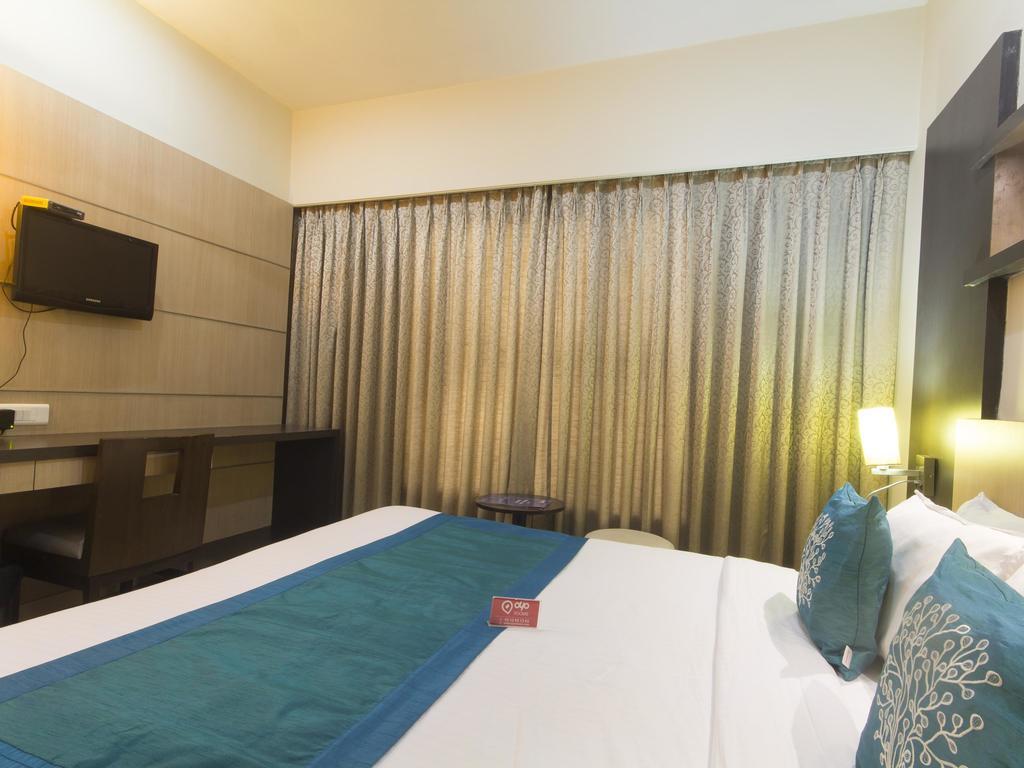 Hotel Monarch Guestline In Midc Rabale, Νάβι Μουμπάι Εξωτερικό φωτογραφία