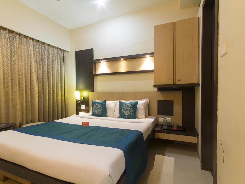 Hotel Monarch Guestline In Midc Rabale, Νάβι Μουμπάι Εξωτερικό φωτογραφία